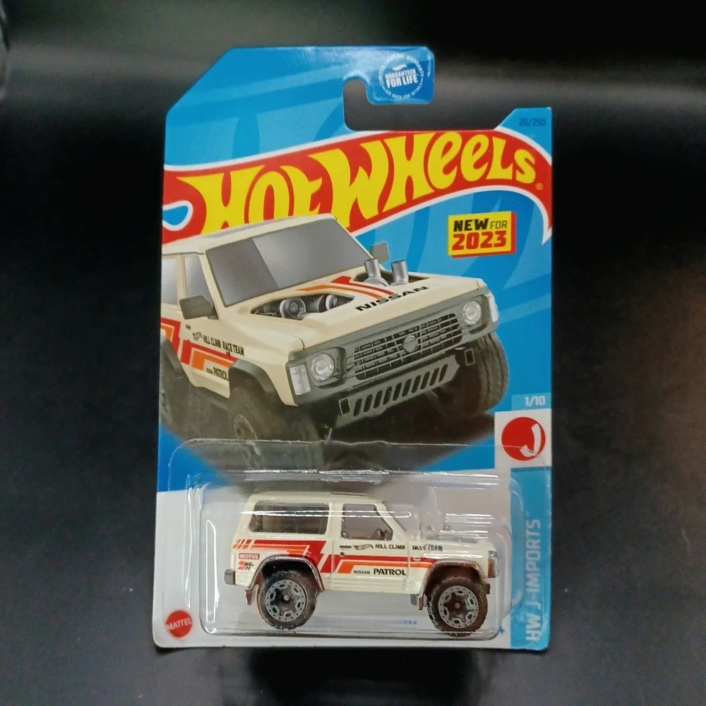 Hot Wheels Truck Nissan Patrol Custom Ivory J-Imports Hill Climb 2023